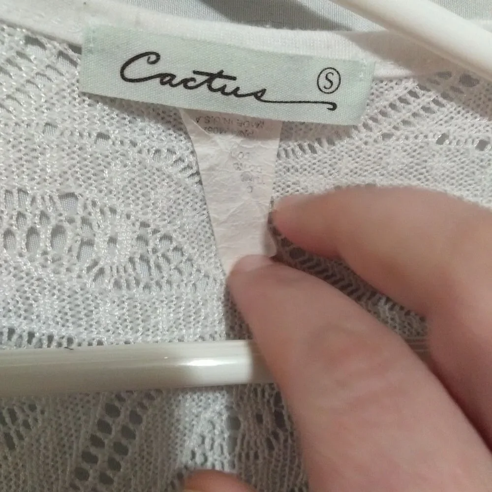 Cactus Size S Crochet White Cardigan With Lace. - Picture 6 of 12